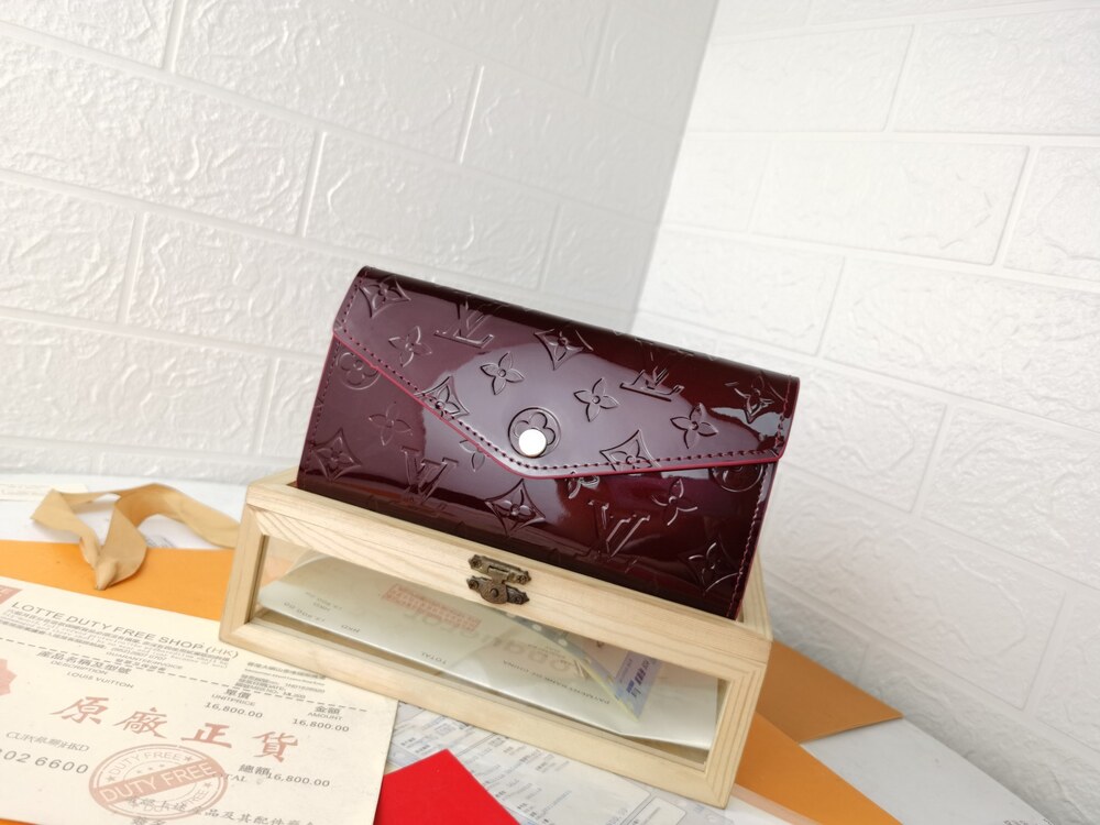 Louis Vuitton Monogram Vernis Envelope Wallet